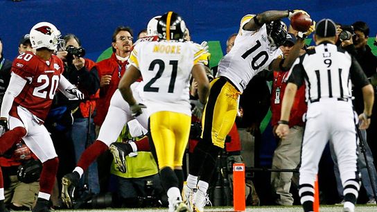 Steelers' Santonio Holmes Revealing The Super Bowl Moment With Ben Roethlisberger That Changed It All "He F***ing Stared At Me So Hard" (Steelers News)